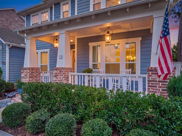 70 E Liberty Square Place, The Woodlands TX 77389