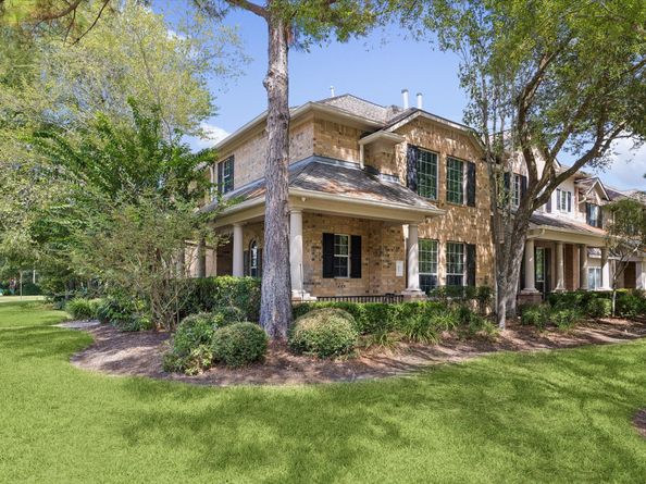 62 Ginger Jar Street, The Woodlands TX 77382