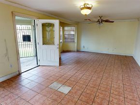 1315 Heslep Street, Houston TX 77009
