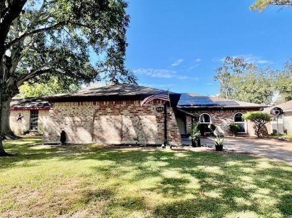 819 Redway Lane, Houston TX 77062