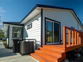 3543 Charleston Street, Houston TX 77021