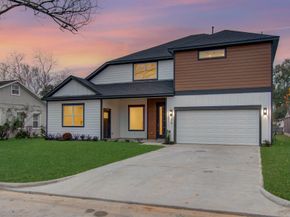 606 4th Street, Humble TX 77338