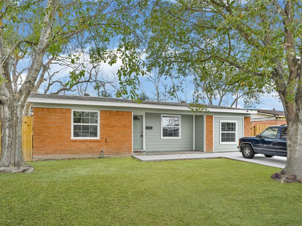 8526 Vennard Road, Houston TX 77034