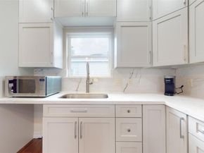 426 Middle Street, Houston TX 77003