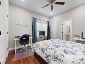 426 Middle Street, Houston TX 77003