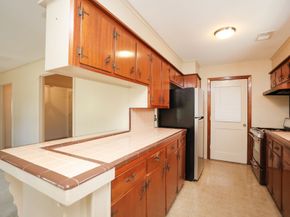 7158 Sharpview Drive, Houston TX 77074