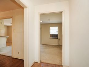 7158 Sharpview Drive, Houston TX 77074