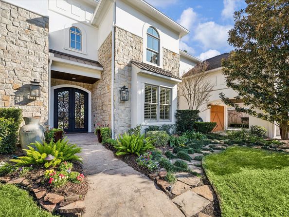 2 Burkhart Forest Court, Houston TX 77055