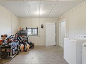 308 E Phillips Street, Conroe TX 77301