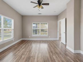 308 E Phillips Street, Conroe TX 77301