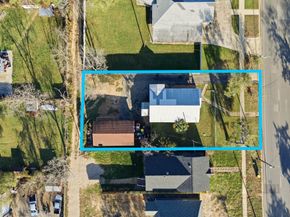 308 E Phillips Street, Conroe TX 77301