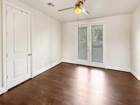 2003 Covent Garden Station, Houston TX 77045