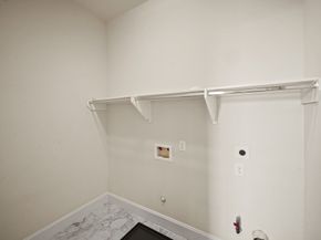 2003 Covent Garden Station, Houston TX 77045