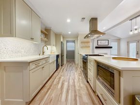 6811 Heron Drive, Houston TX 77087