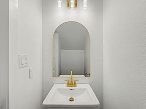 9214 Madera Road, Houston TX 77078