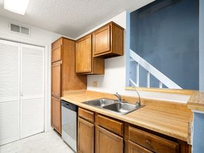 8359 Sands Point Drive 218, Houston TX 77036