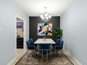 661 Bering Drive 504, Houston TX 77057