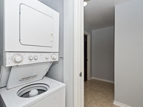 661 Bering Drive 504, Houston TX 77057