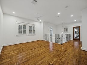 401 W 21st Street, Houston TX 77008