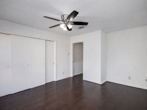 7902 Grove Ridge Drive, Houston TX 77061