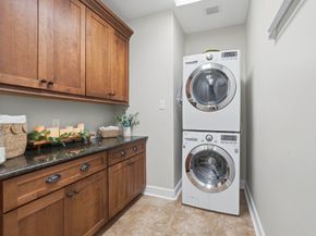 147 W Valera Ridge Place, The Woodlands TX 77389