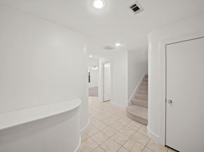 8690 Meadowcroft Drive, Houston TX 77063