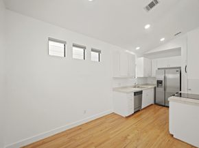 8690 Meadowcroft Drive, Houston TX 77063