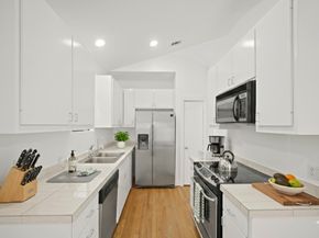 8690 Meadowcroft Drive, Houston TX 77063