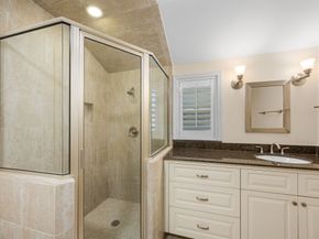 12632 Huntingwick Drive 140, Houston TX 77024