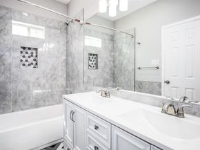 6004 England Street A /B, Houston TX 77021