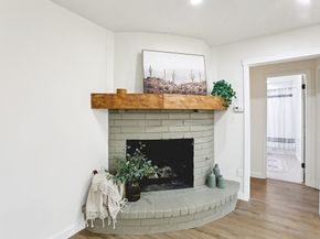 950 Buoy Road, Houston TX 77062