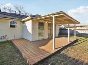 950 Buoy Road, Houston TX 77062