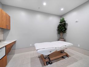 2727 Kirby Drive 16C, Houston TX 77098