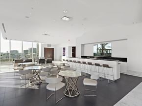 2727 Kirby Drive 16C, Houston TX 77098
