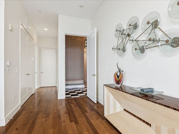 2727 Kirby Drive 16C, Houston TX 77098