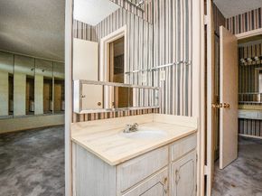 2336 Shadowdale Drive, Houston TX 77043