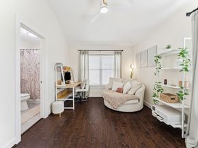 5737 Kansas Street, Houston TX 77007