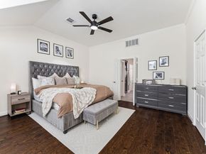 5737 Kansas Street, Houston TX 77007