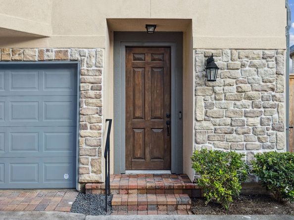 5737 Kansas Street, Houston TX 77007