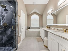 5737 Kansas Street, Houston TX 77007
