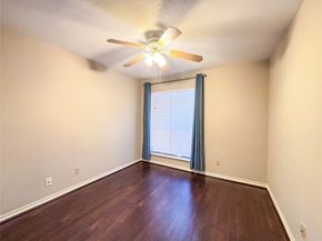 8020 Braesmain Drive 1604, Houston TX 77025