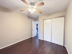 8020 Braesmain Drive 1604, Houston TX 77025