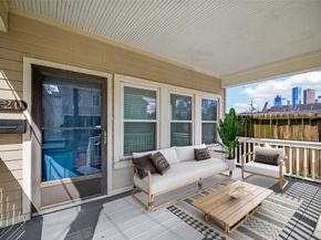 1620 Andrews Street, Houston TX 77019