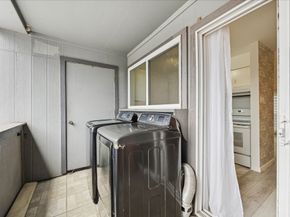 4450 Sherwood Lane 8, Houston TX 77092