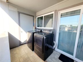 4450 Sherwood Lane 8, Houston TX 77092