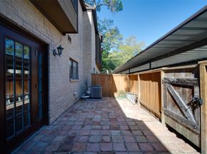 11711 Memorial Drive 621, Houston TX 77024