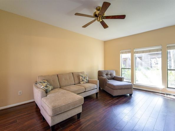 11711 Memorial Drive 621, Houston TX 77024