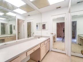 11711 Memorial Drive 621, Houston TX 77024