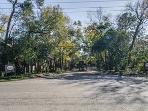 11711 Memorial Drive 621, Houston TX 77024