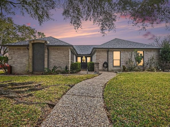 1114 Woodhorn Drive, Houston TX 77062
